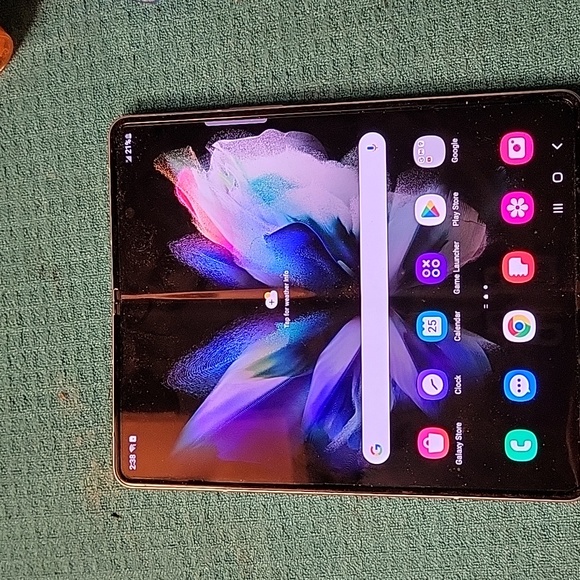 Samsung z fold 3